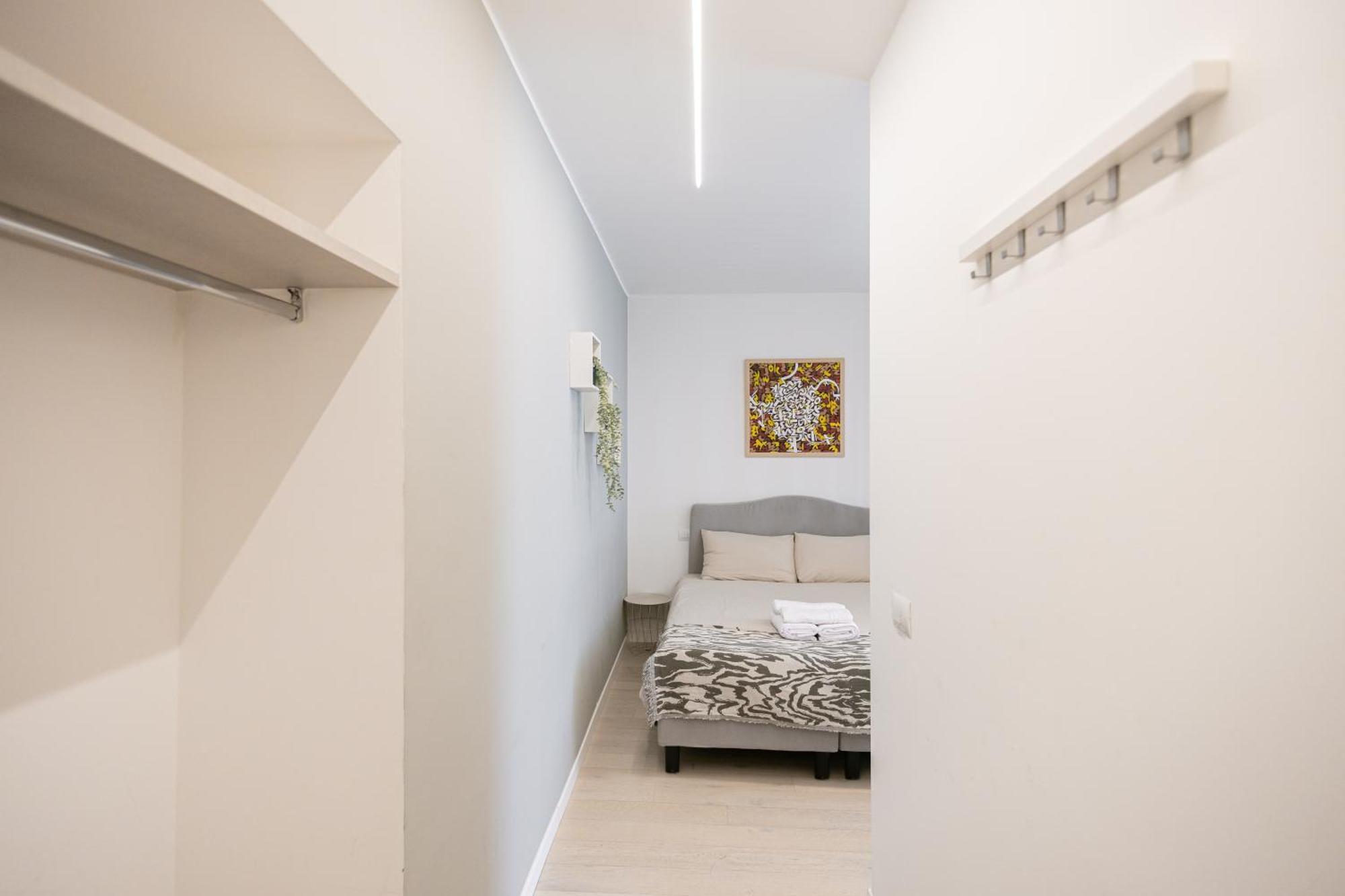 Smart 10 Minutes Duomo By Metro Appartamento